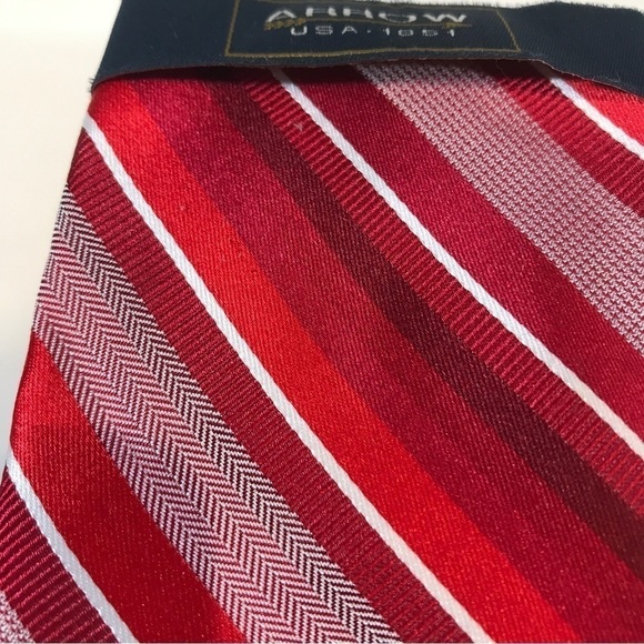 Arrow Mens Red Stripes 100% Silk Tie New - Picture 5 of 7